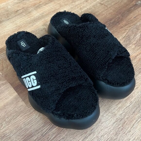 NWOT UGG Black Terry Sugarcloud Slide Sandals Platform Slippers 1138178 Size 10
